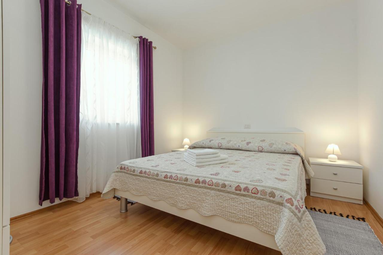 Koraca B4 Apartment Kirmenjak Exterior photo